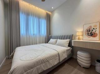 Fully furnished one bedroom with a private bathroom studio unit for rent at Cheras Heights Condomini