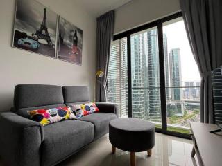 Southlink Lifestyle Apartment 2R2B Fully Furnished