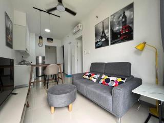 Southlink Lifestyle Apartment 2R2B Fully Furnished
